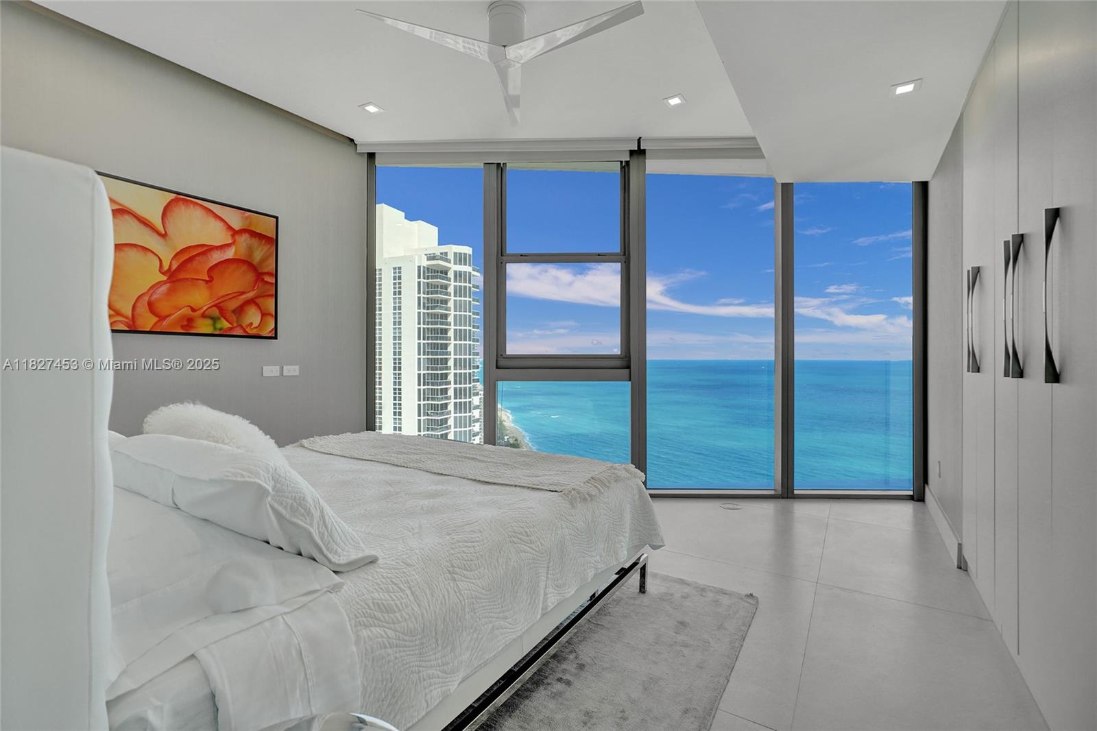 18975 Collins Ave # 3000