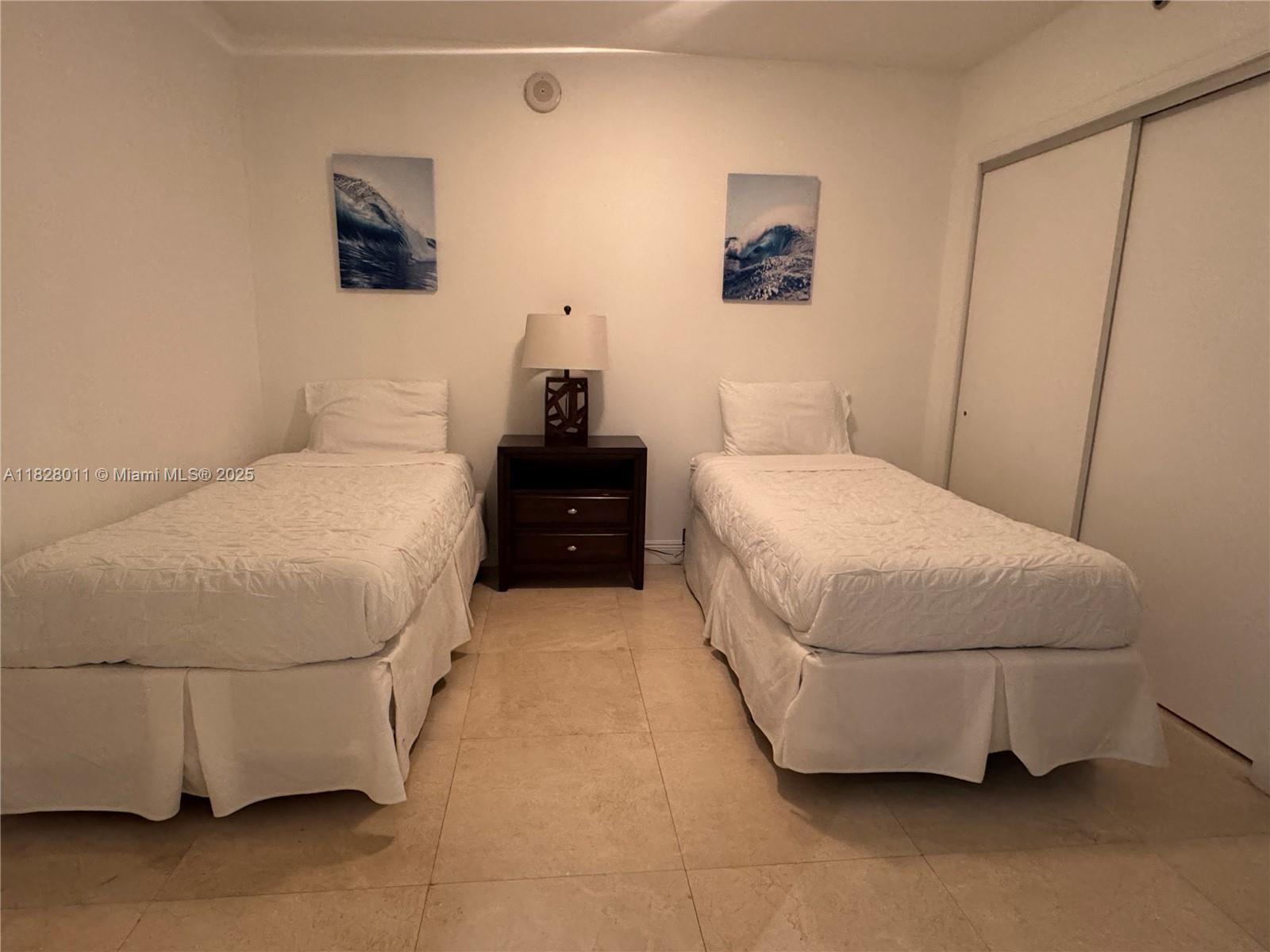 1830 S Ocean Drive # 1404