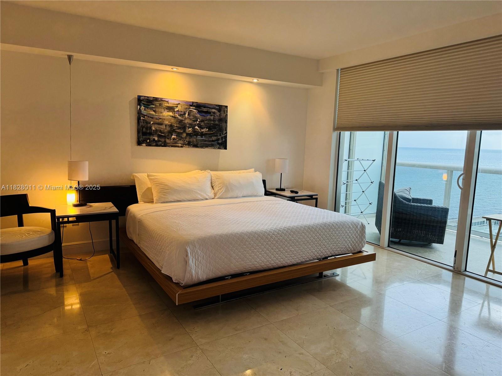 1830 S Ocean Drive # 1404