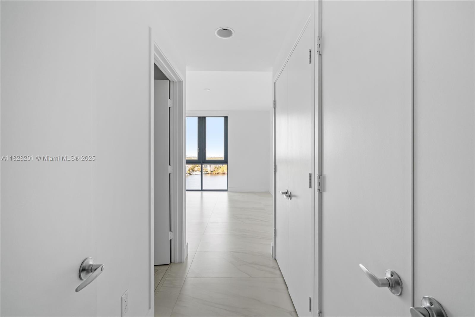 17111 Biscayne Blvd # 1210
