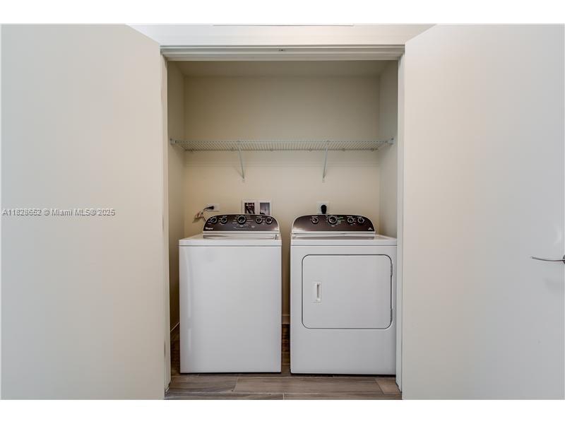999 SW 1 AVE # 1810