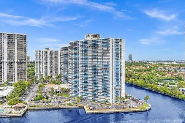 20515 E Country Club Dr # 248