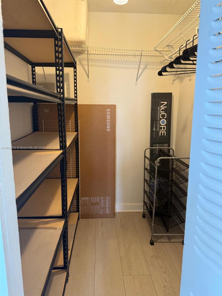 16851 NE 23rd Ave # A512