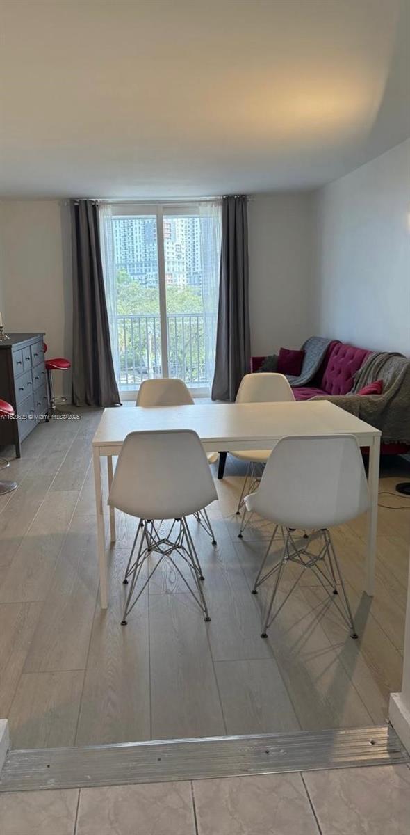 16851 NE 23rd Ave # A512