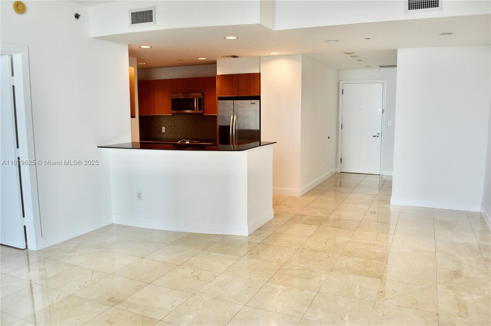 1060 Brickell Ave # 3705