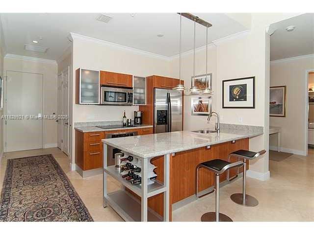 185 SW 7 ST # 4404