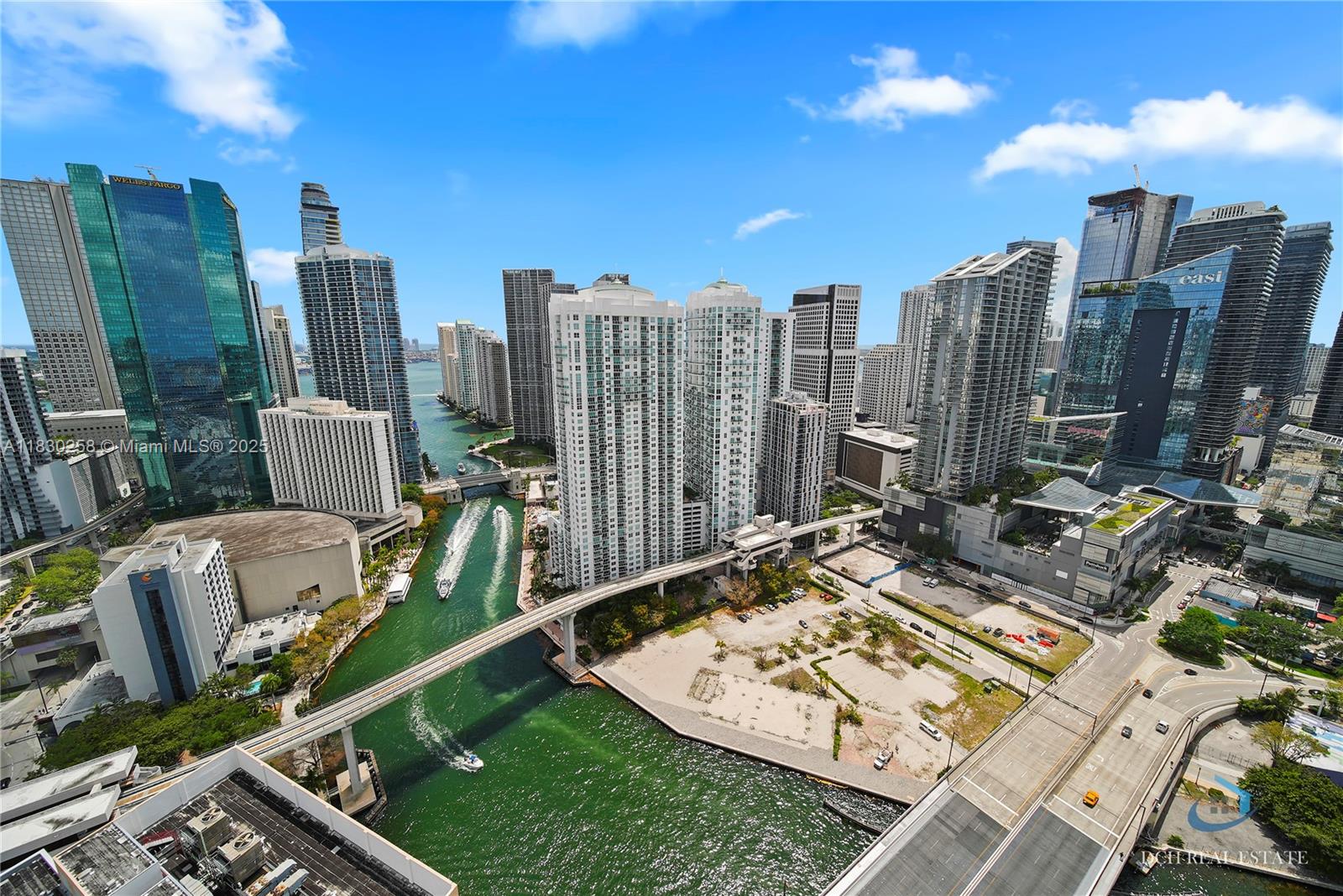 350 S Miami Ave Unit: 3902