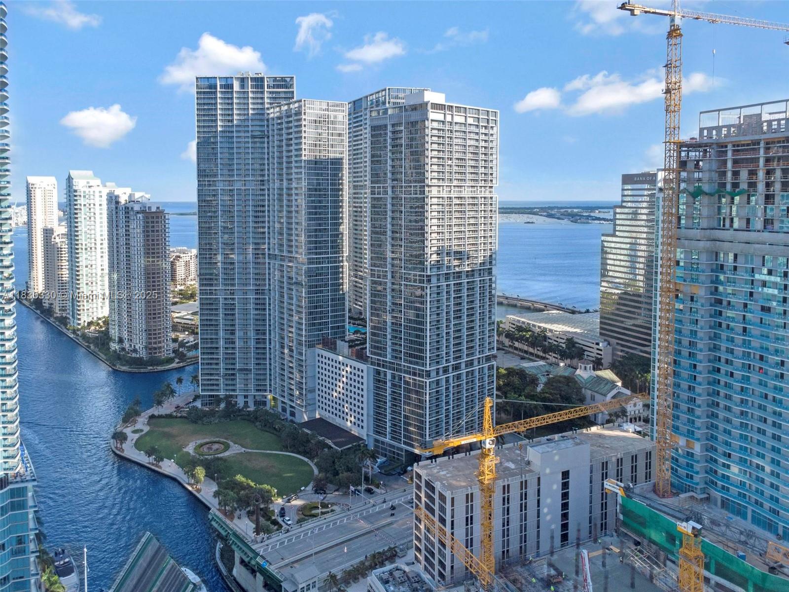 485 Brickell Ave # 1609