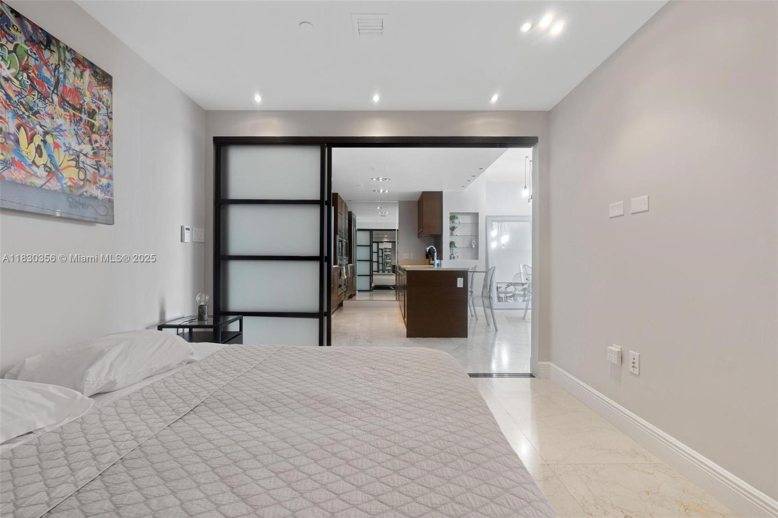 485 Brickell Ave # 1909