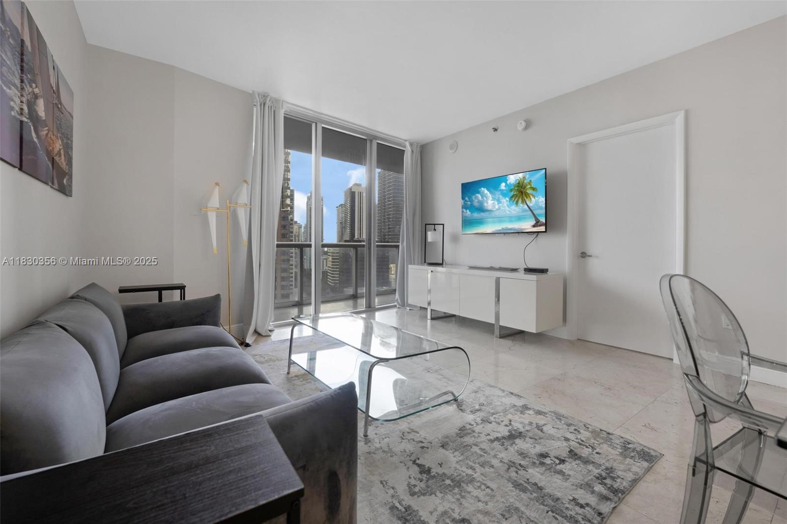 485 Brickell Ave # 1909