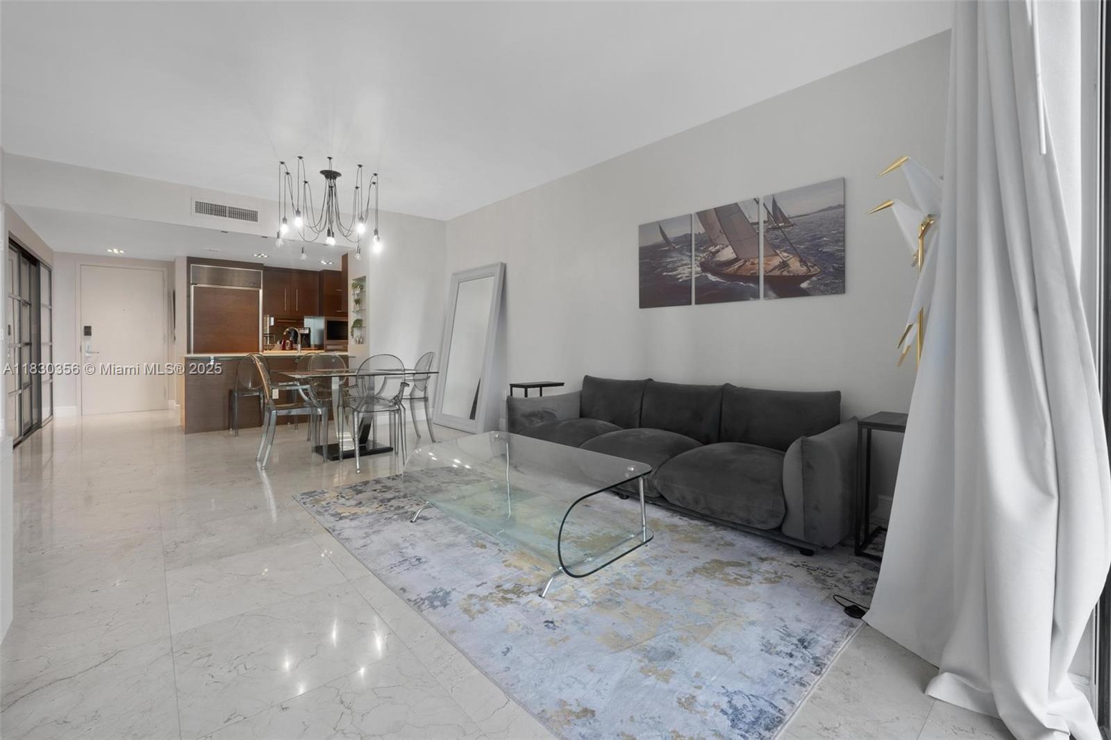 485 Brickell Ave # 1909