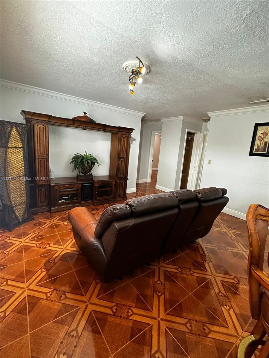 2340 NW 1st St # 2340