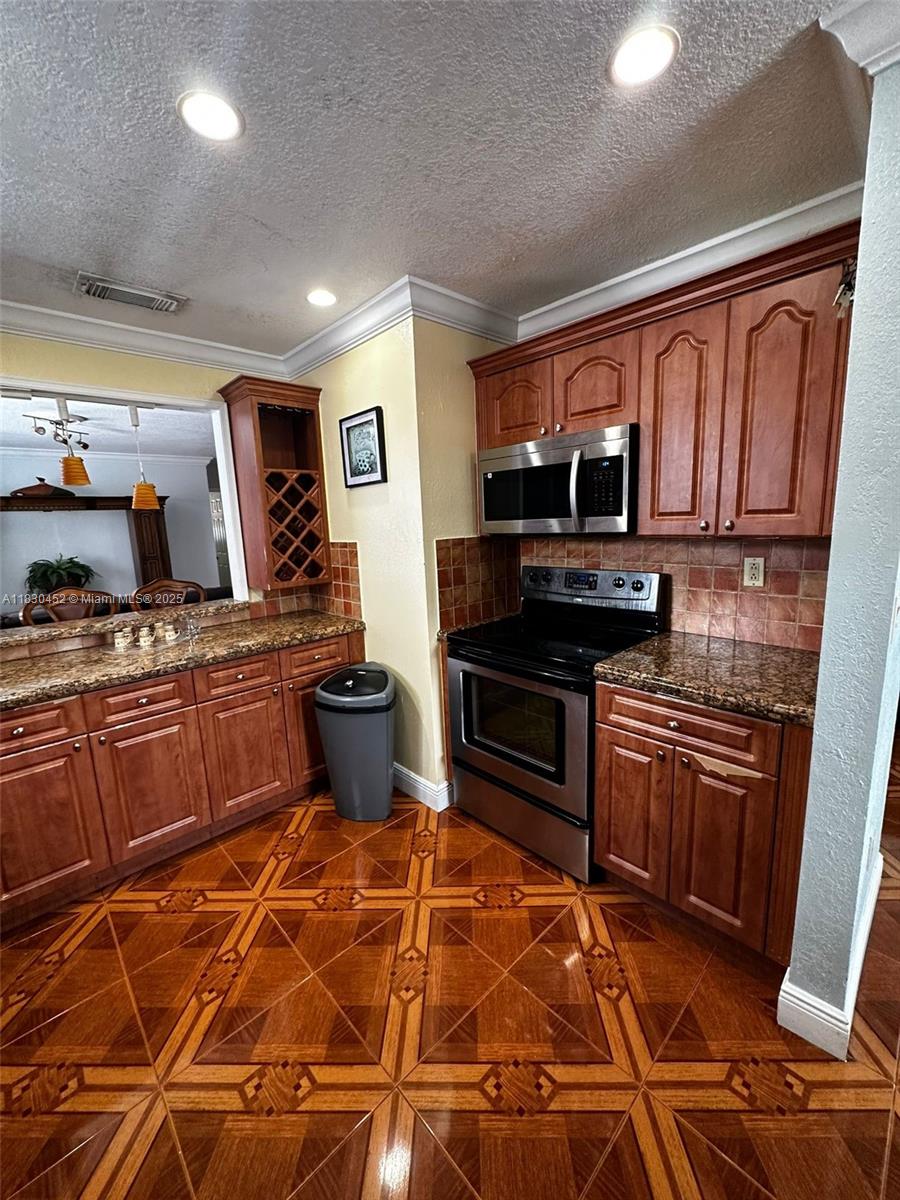 2340 NW 1st St # 2340