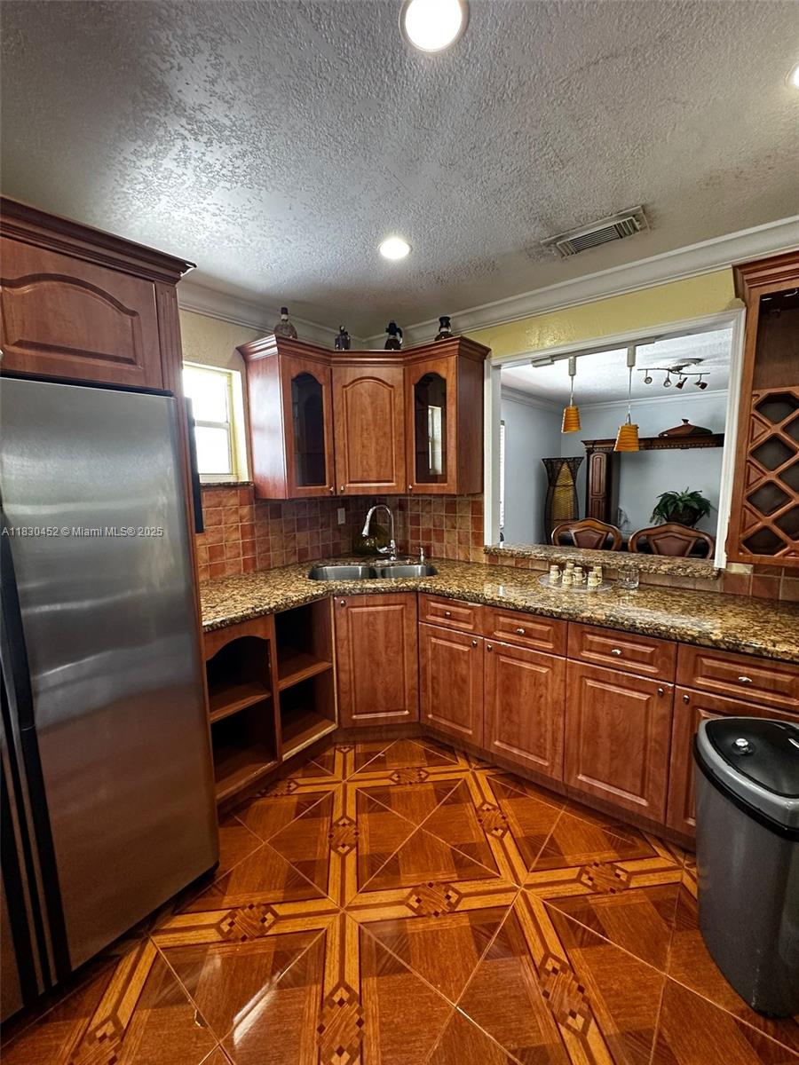 2340 NW 1st St # 2340