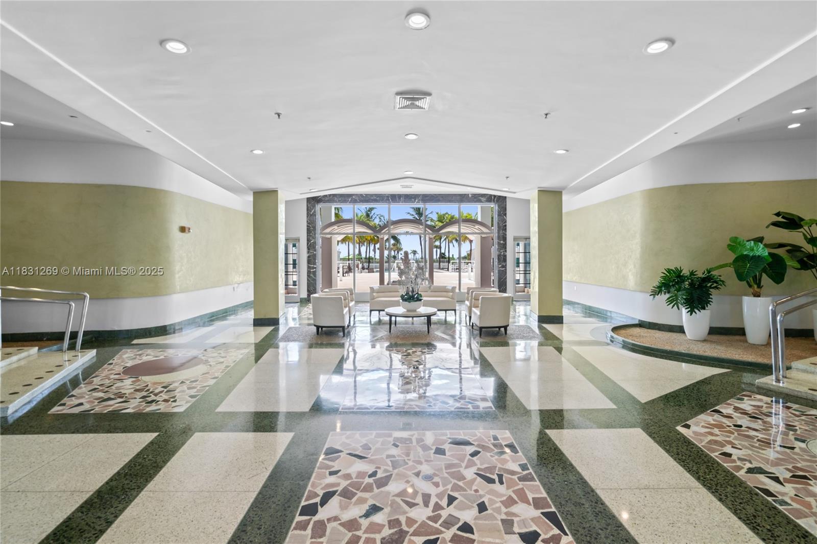4925 Collins Ave # 8F