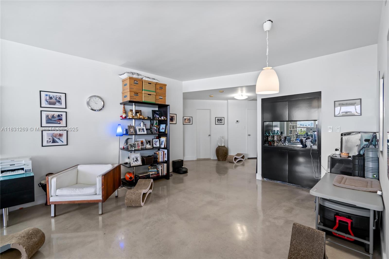 4925 Collins Ave # 8F