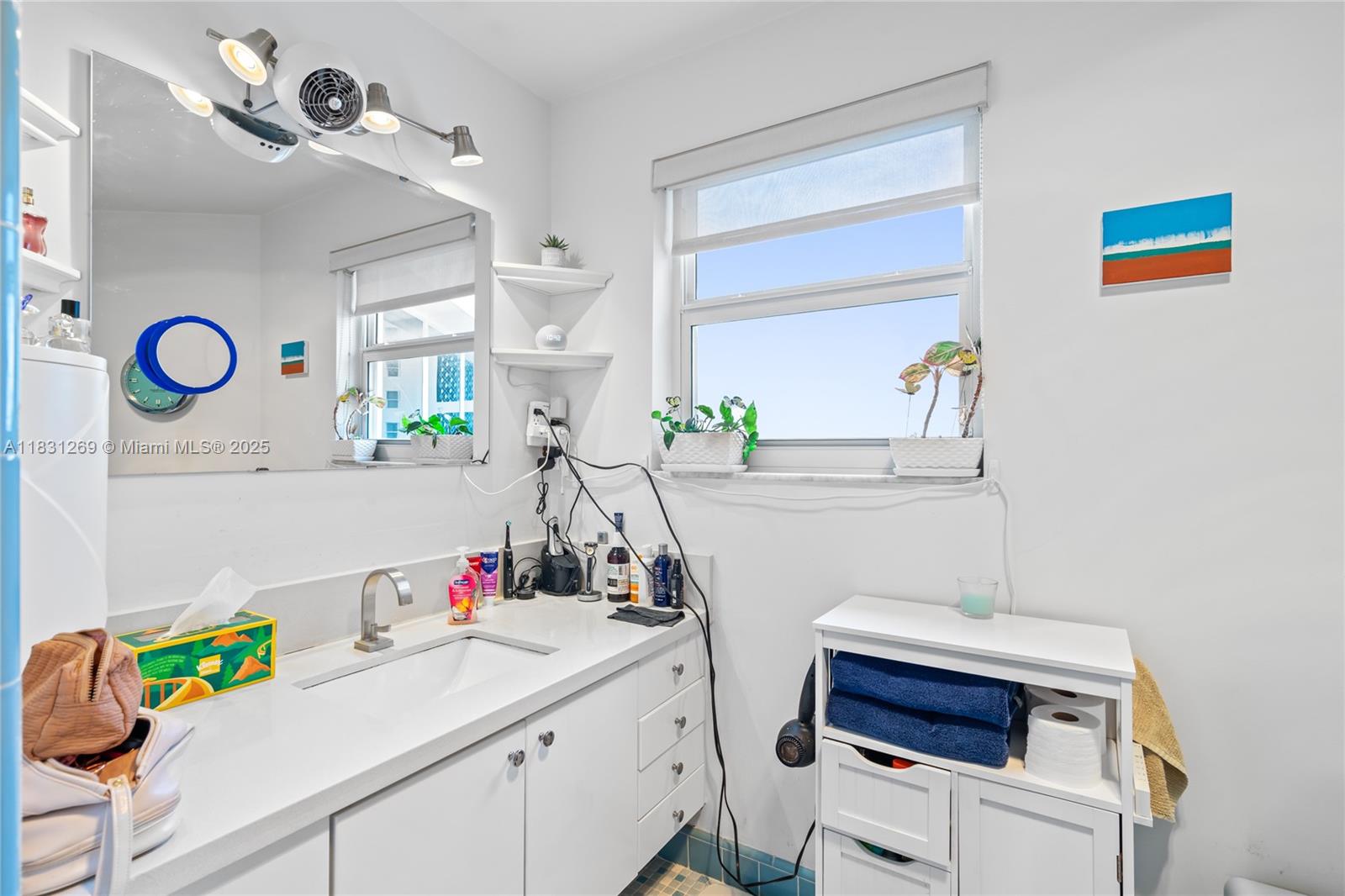4925 Collins Ave # 8F