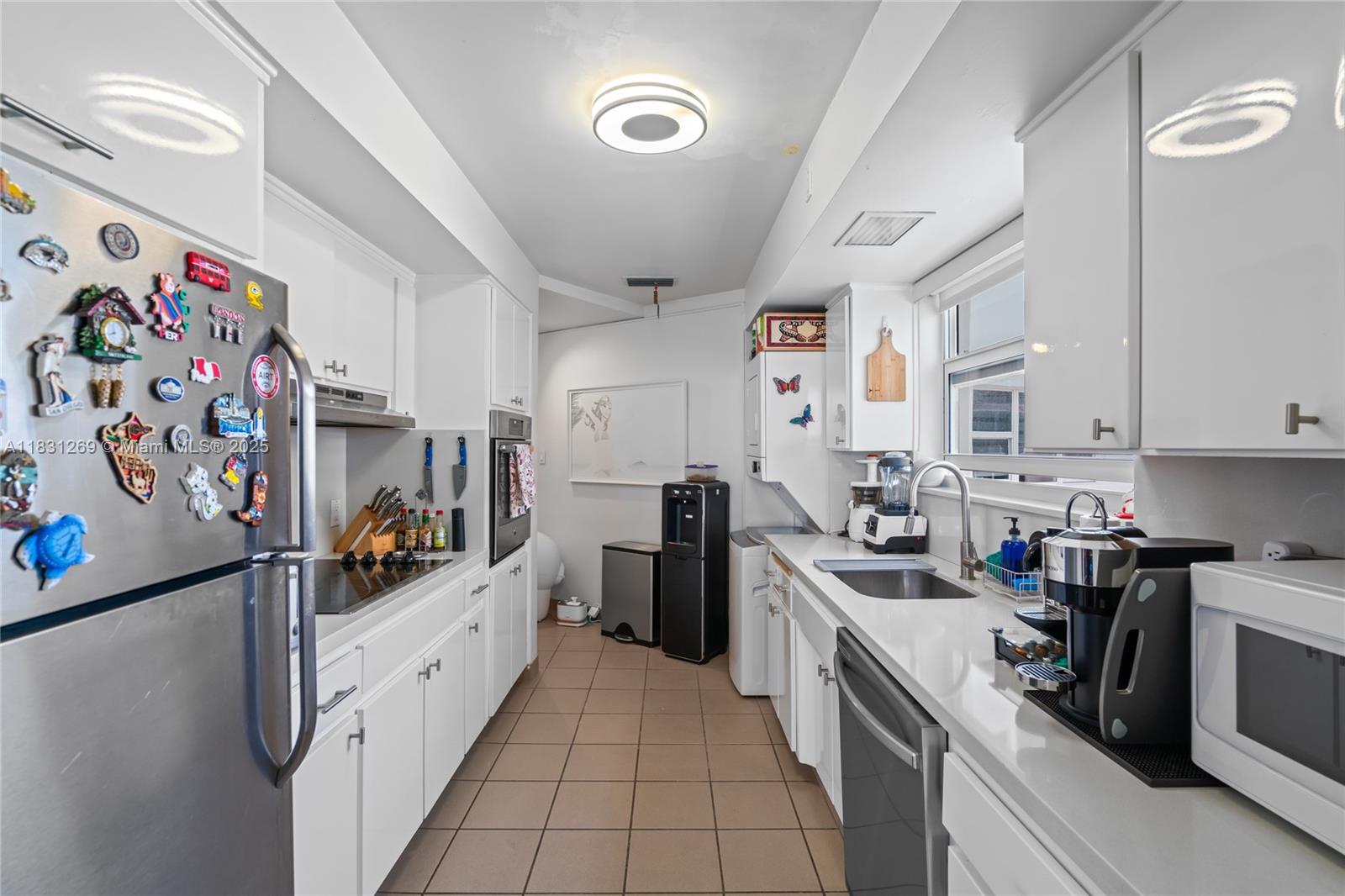 4925 Collins Ave # 8F