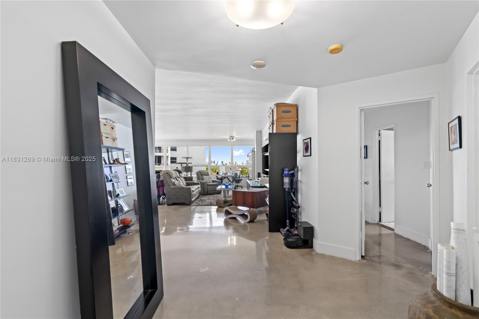 4925 Collins Ave # 8F