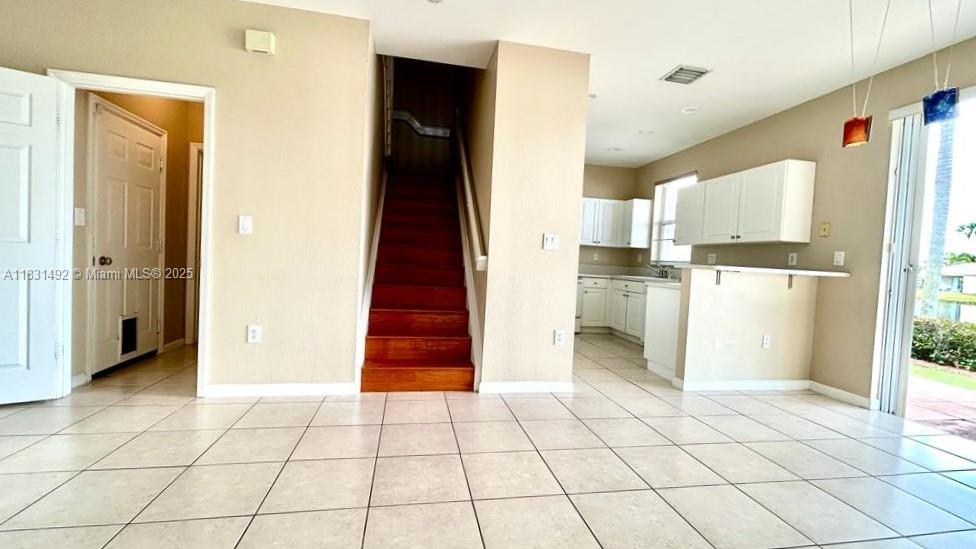 677 NW 170th Ter