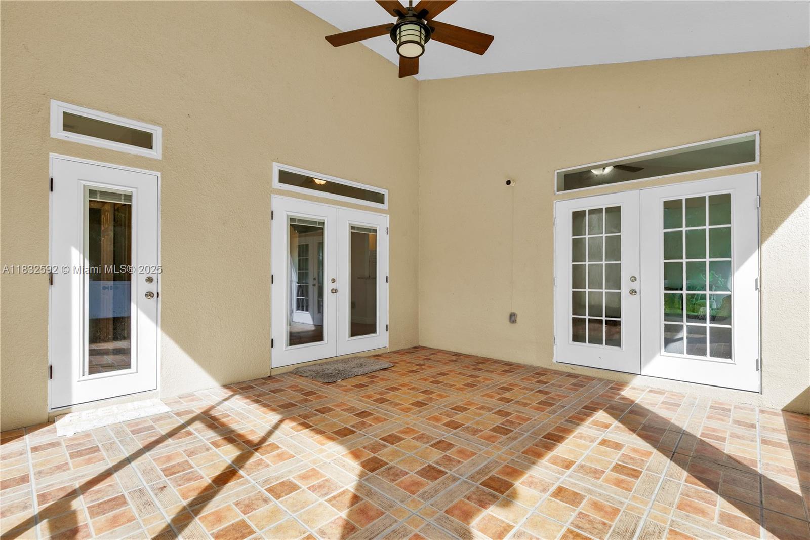 334 colony st