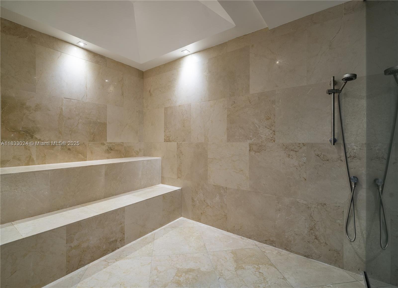 1581 Brickell Ave # 508