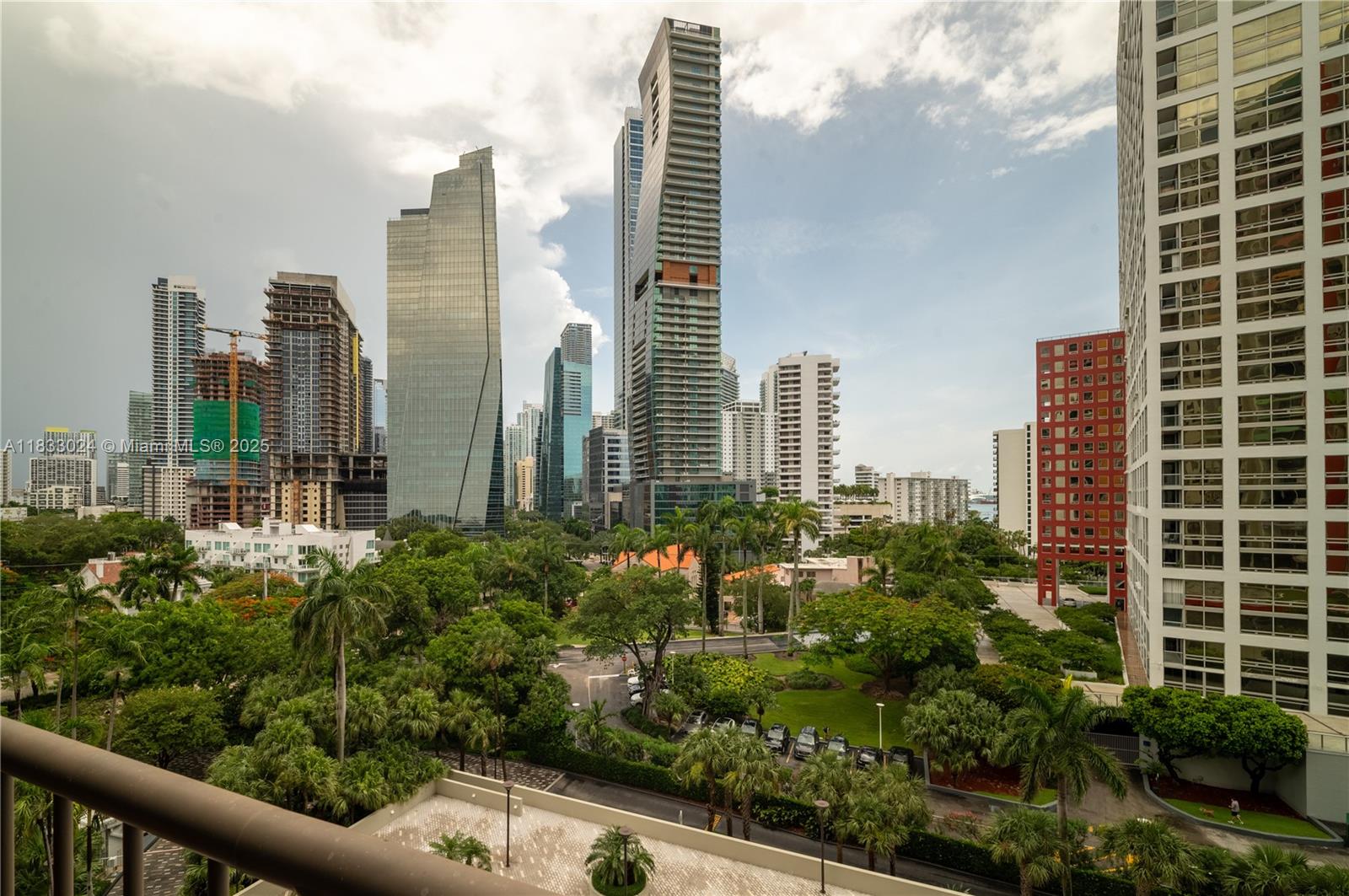1581 Brickell Ave # 508