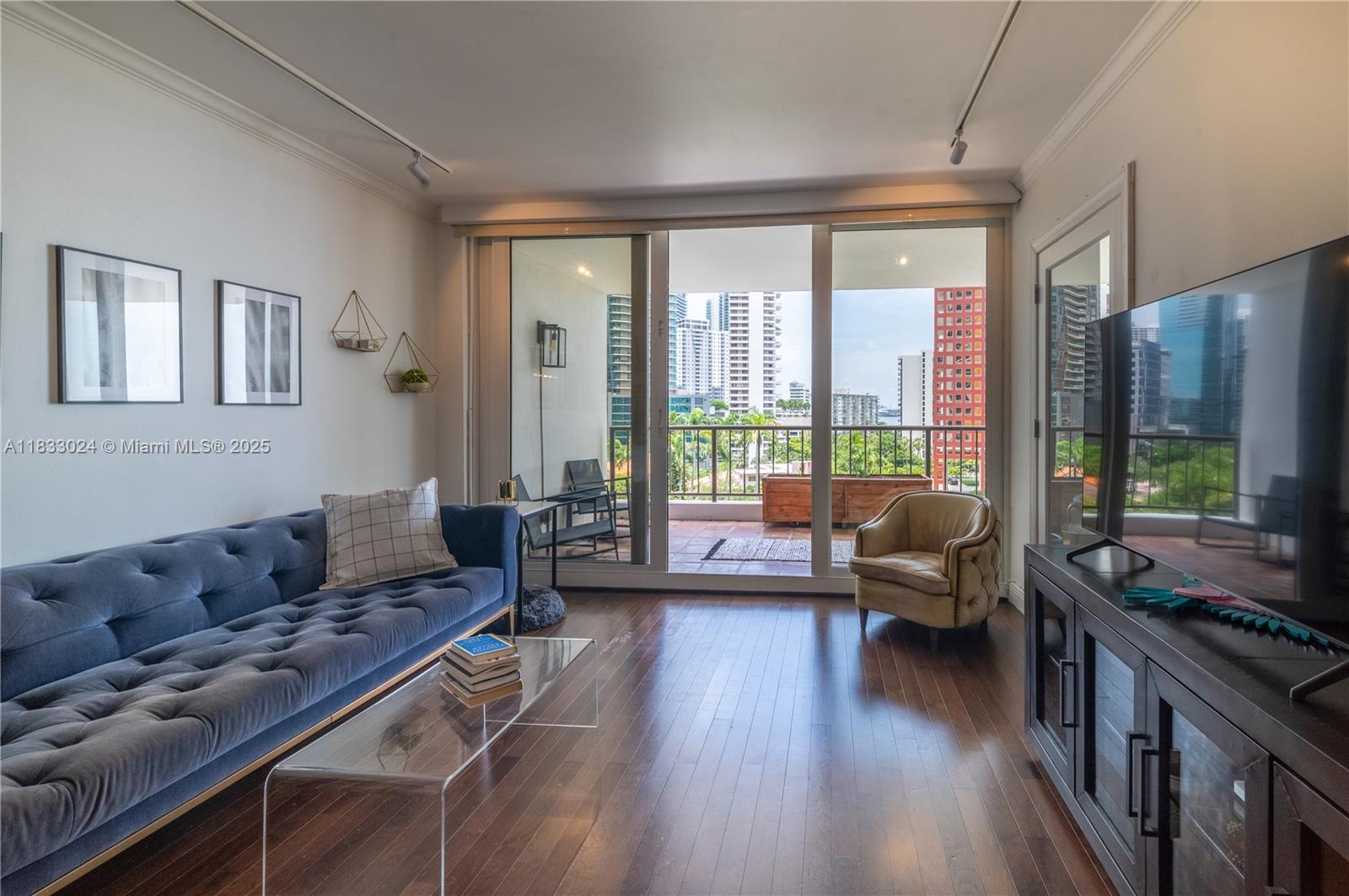 1581 Brickell Ave # 508