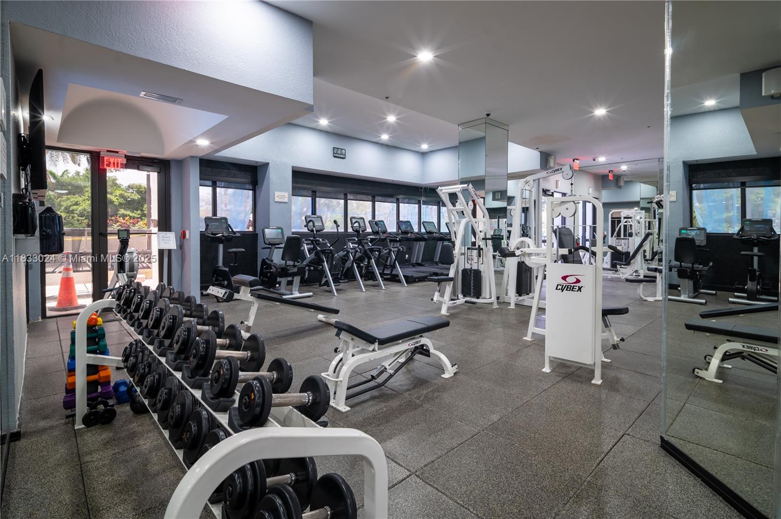 1581 Brickell Ave # 508