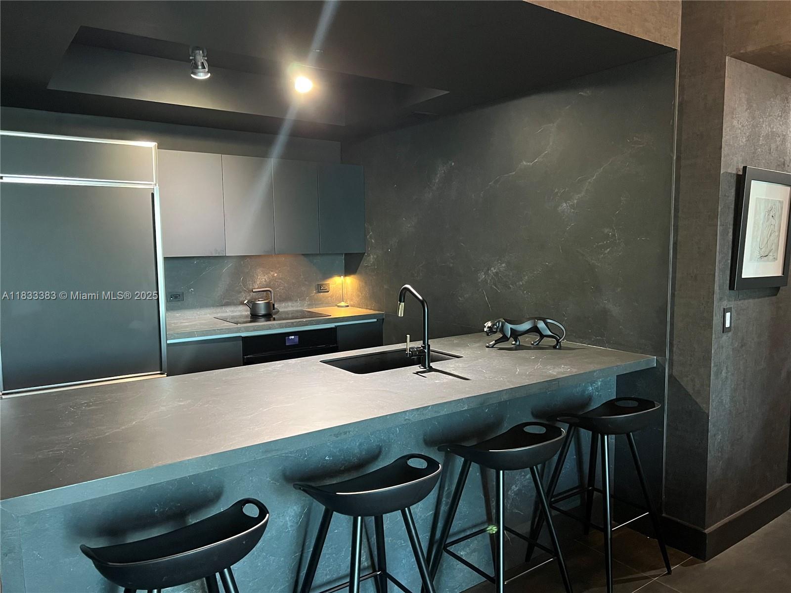 1100 S Miami Ave Unit: 2107