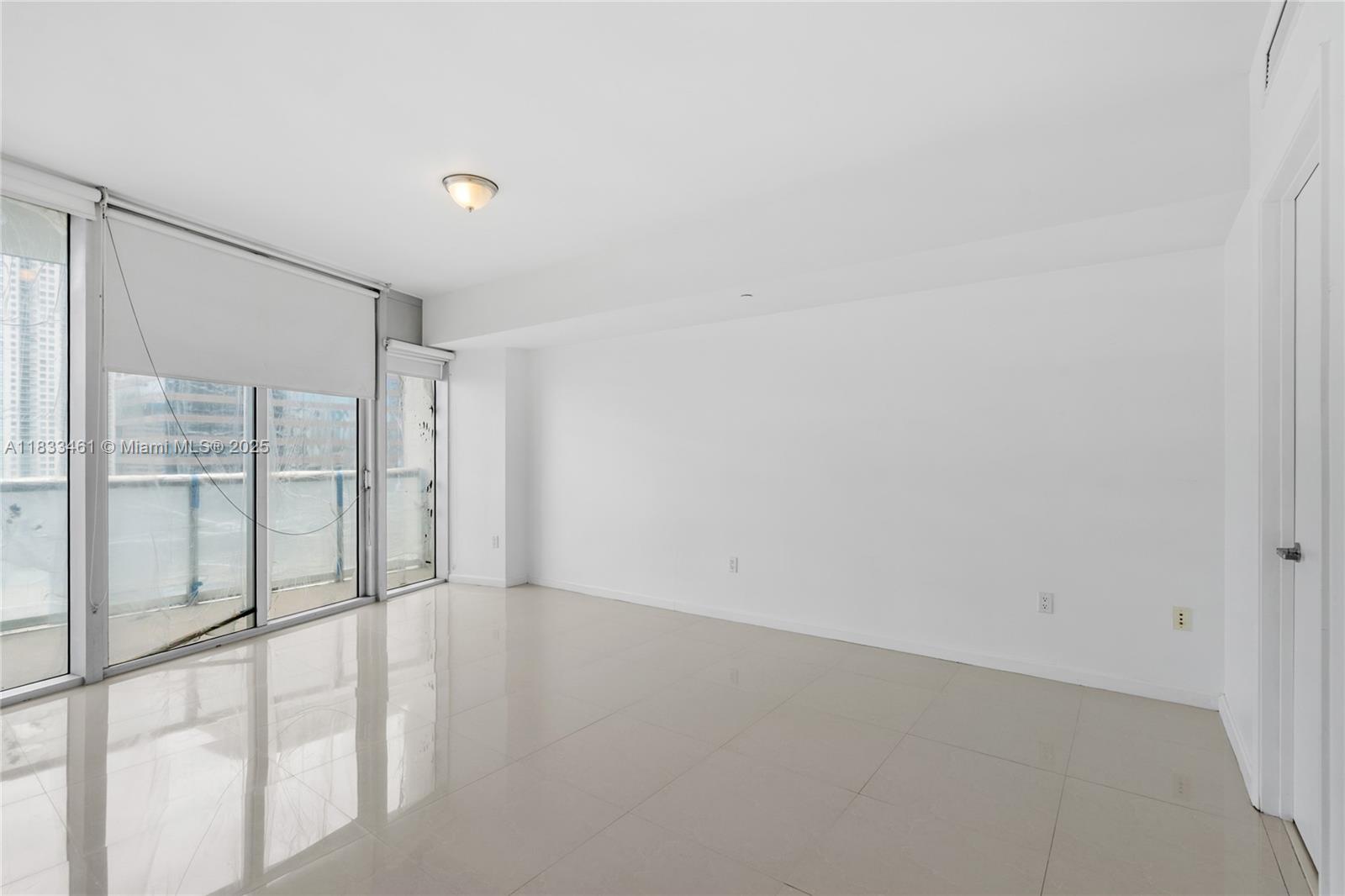 495 Brickell Ave # 2607