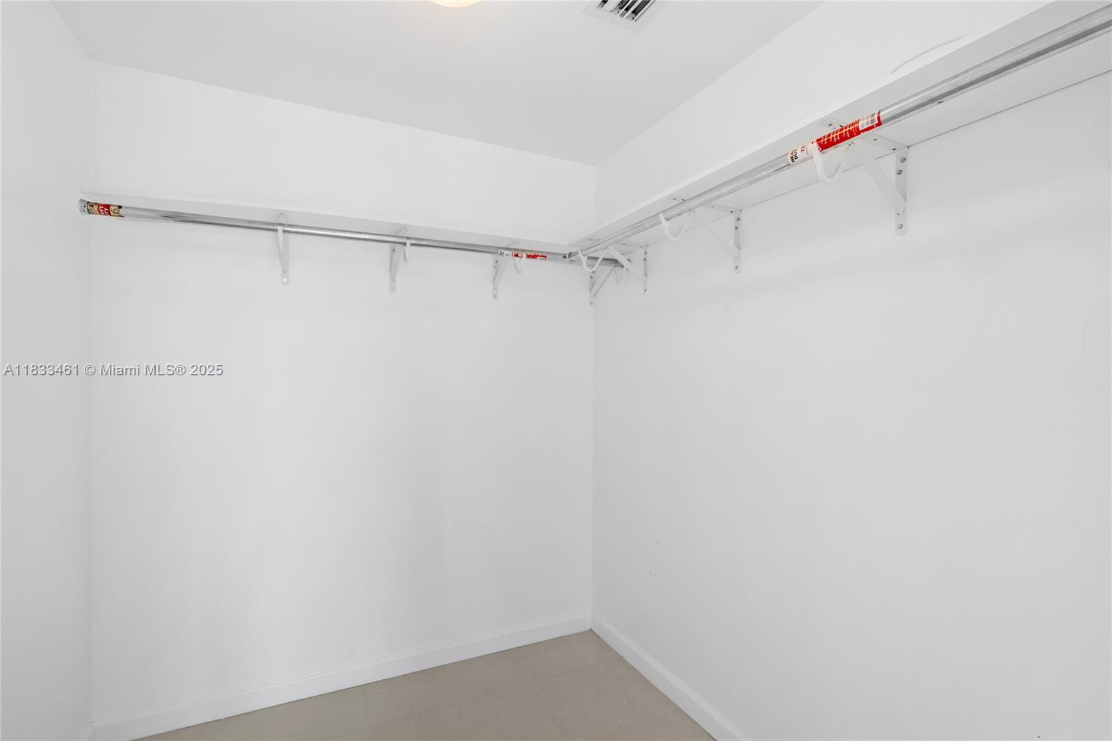 495 Brickell Ave # 2607