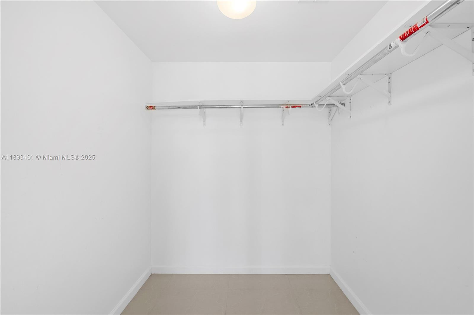 495 Brickell Ave # 2607