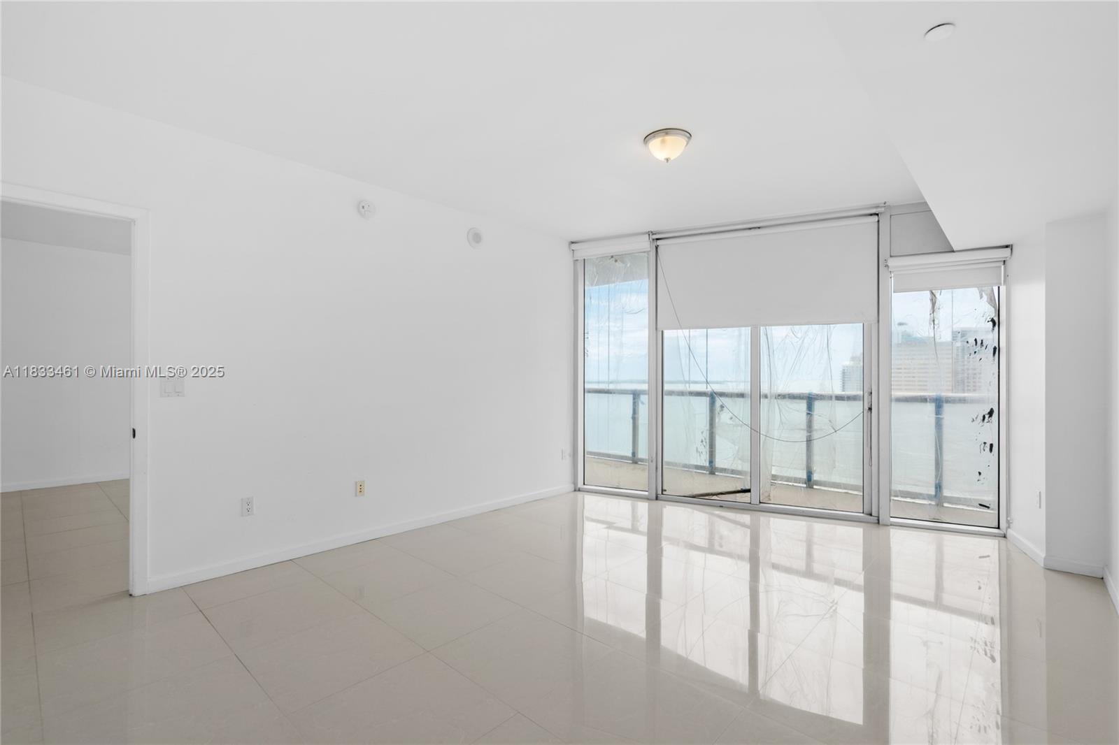 495 Brickell Ave # 2607