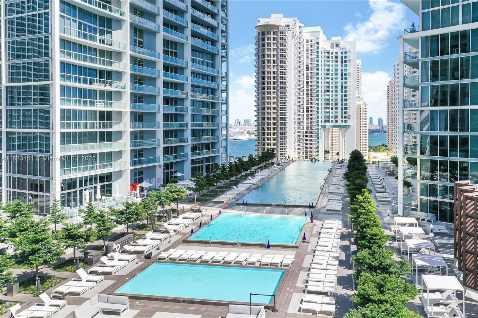 495 Brickell Ave # 2607