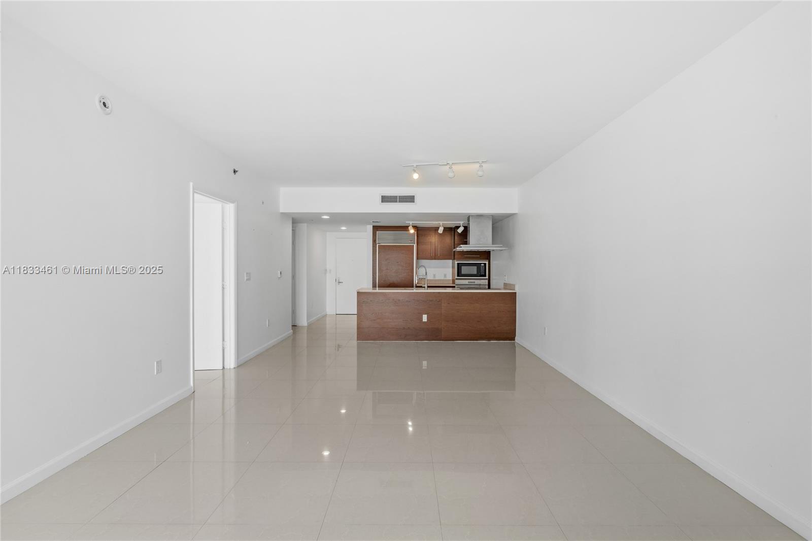 495 Brickell Ave # 2607