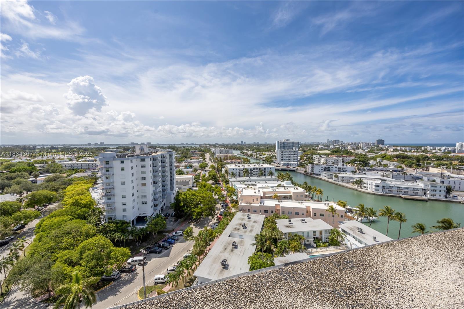 900 Bay Dr # 620 Unit: 622 & 620