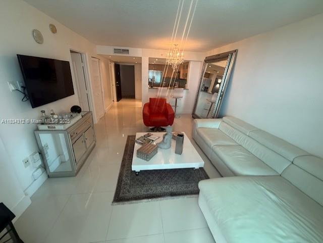 2101 Brickell Ave # 709