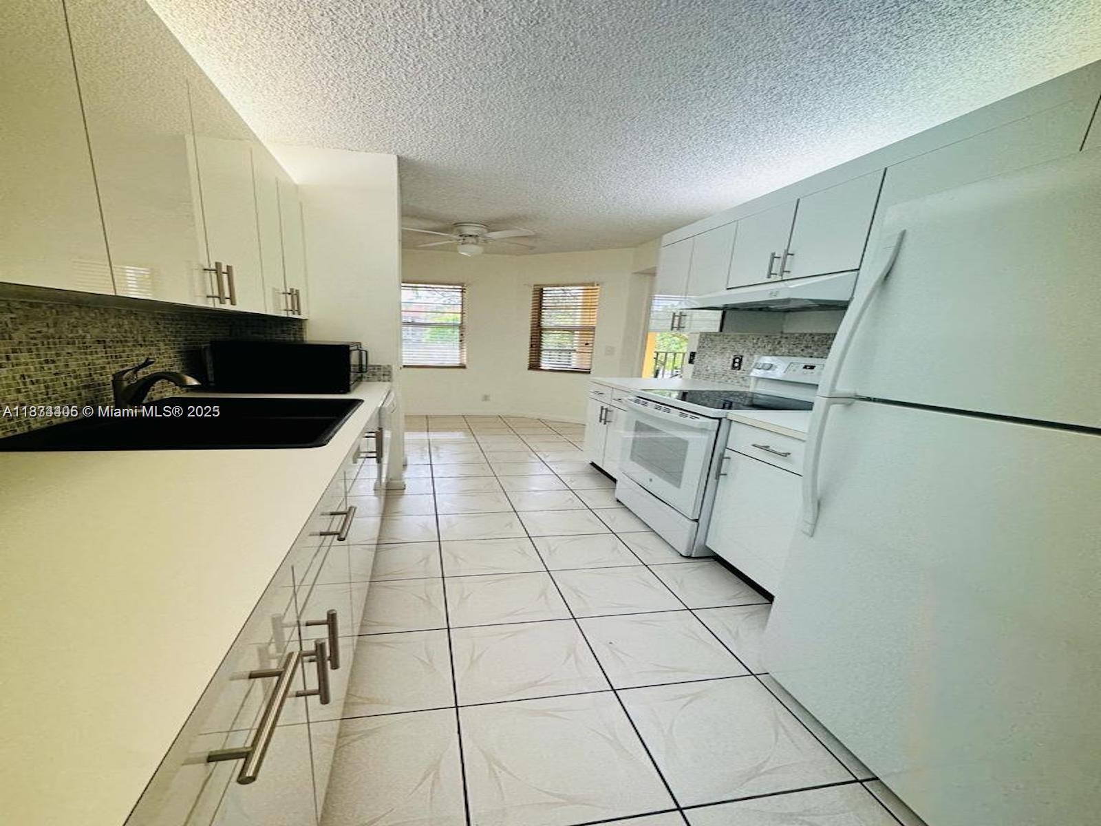 1351 SW 125th Ave # 306S
