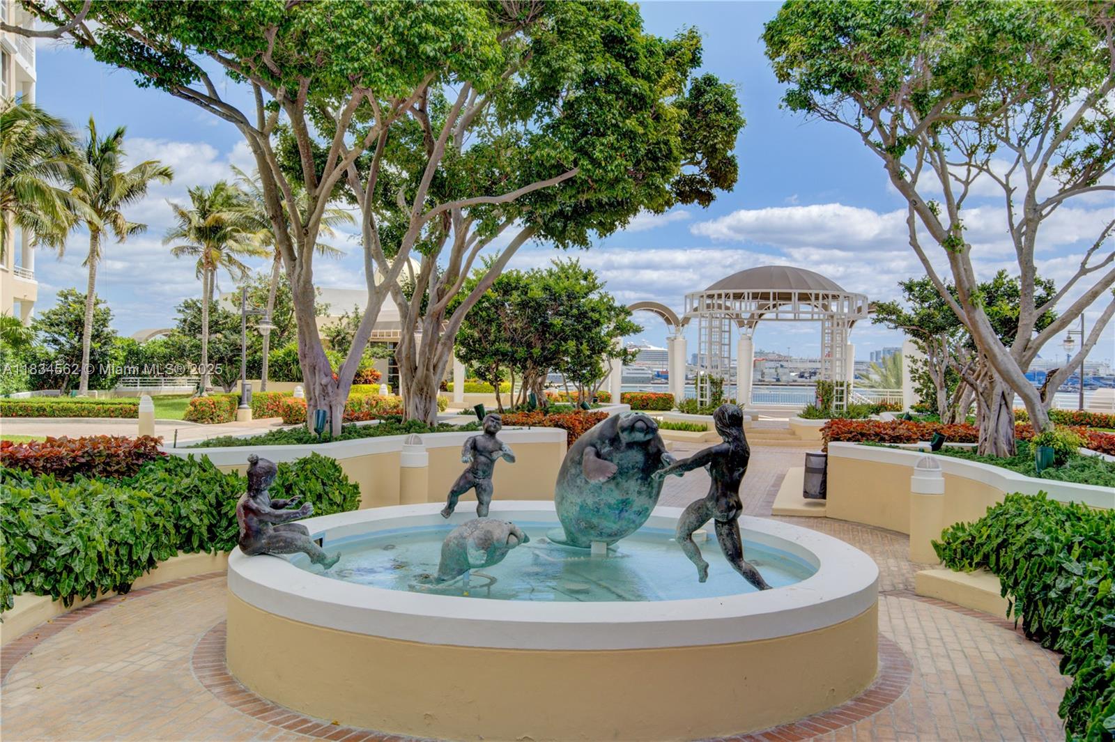 848 Brickell Key Dr # 2705