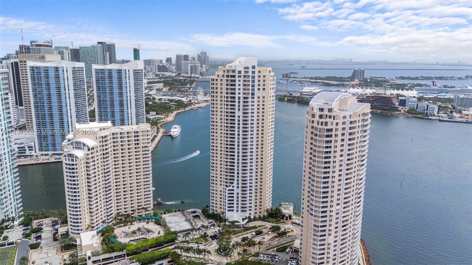 848 Brickell Key Dr # 2705