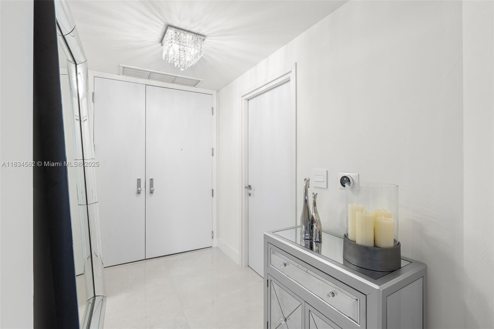 848 Brickell Key Dr # 2705