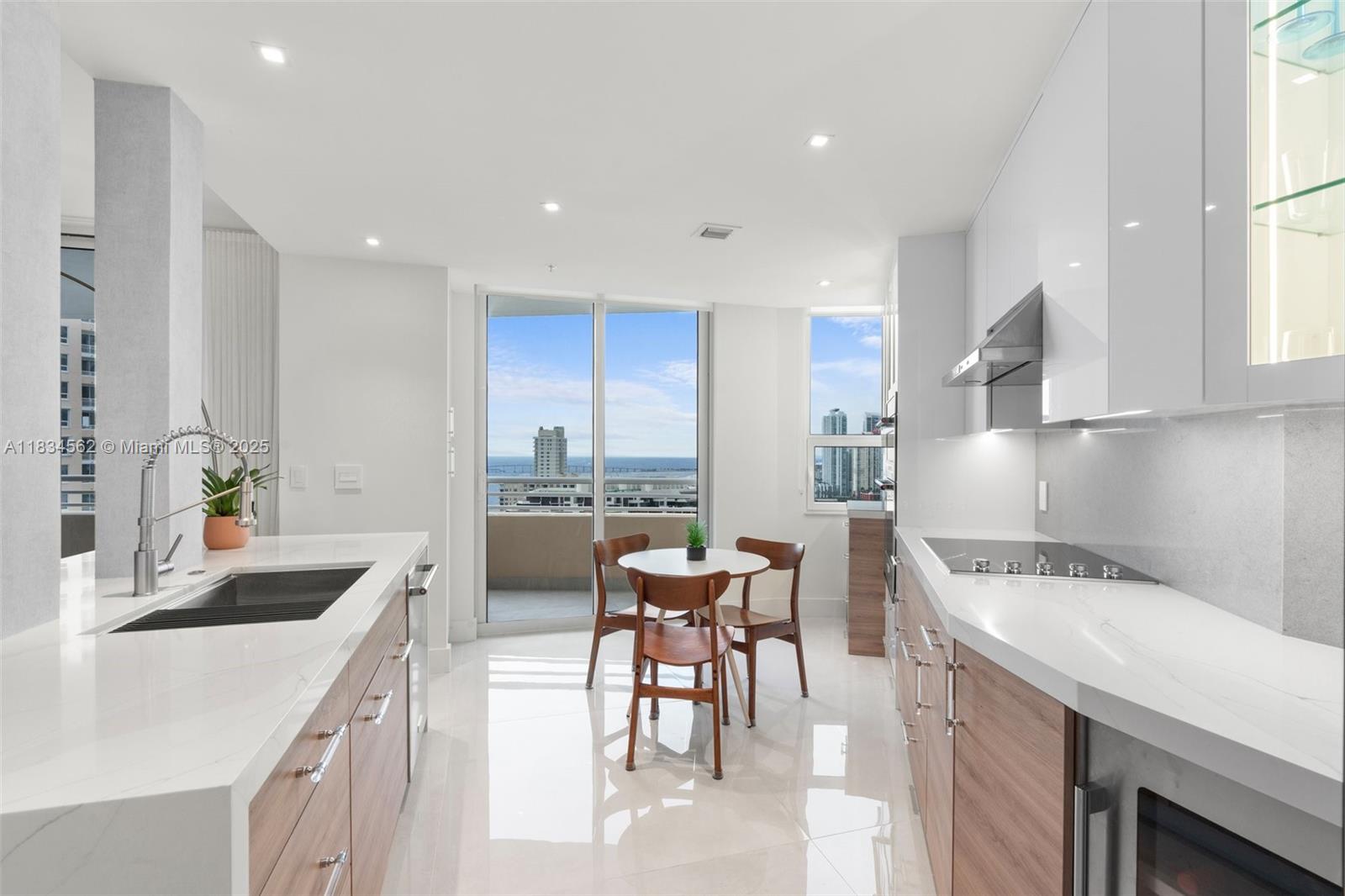 848 Brickell Key Dr # 2705
