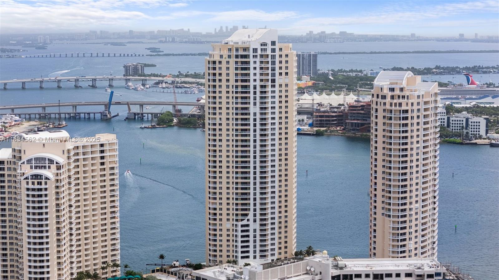 848 Brickell Key Dr # 2705