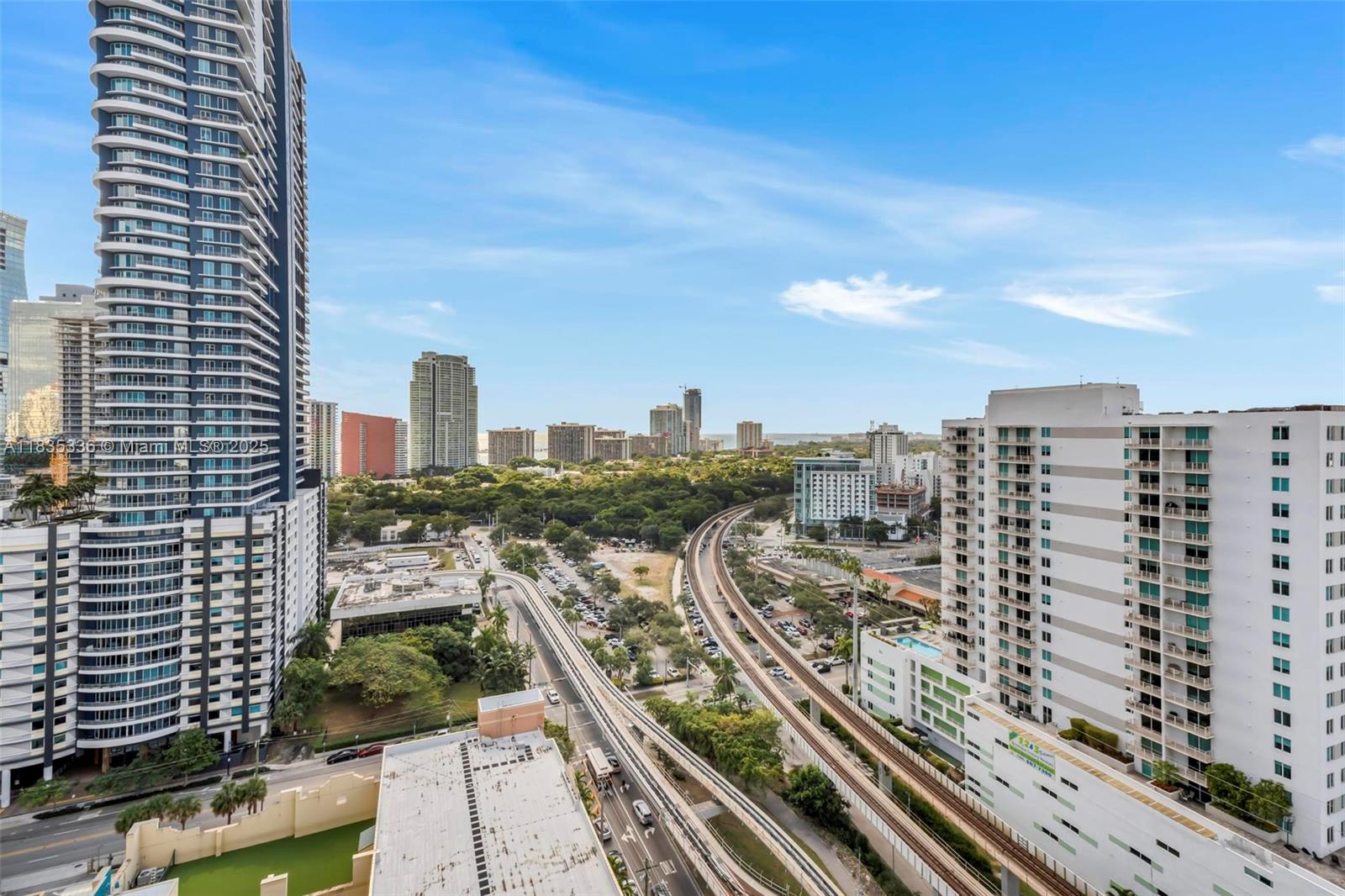 79 SW 12th St Unit: 2302-S