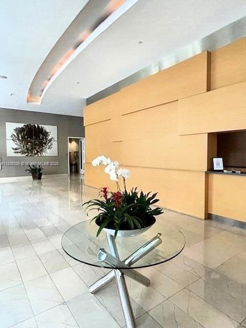 79 SW 12th St Unit: 2302-S