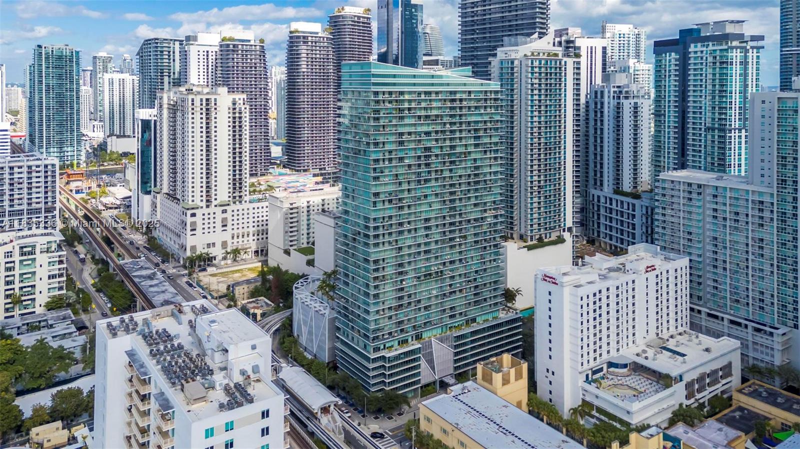 79 SW 12th St Unit: 2302-S