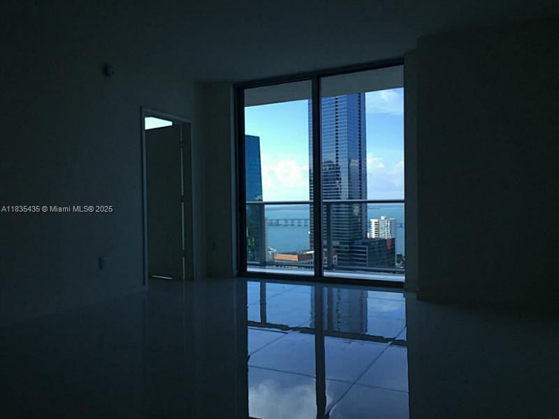 1100 S MIAMI AV Unit: 3203
