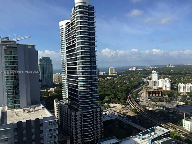 1100 S MIAMI AV Unit: 3203