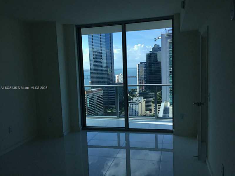 1100 S MIAMI AV Unit: 3203